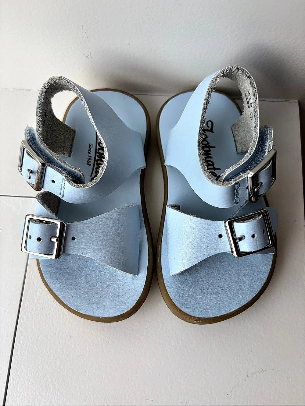 FootMates TIDE-1014 Leather Sandals in Blue US 4 Like New
